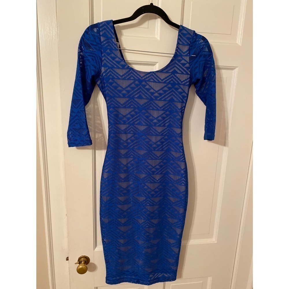 T.J.Maxx 𝅺LOVE,FIRE Royal blue lace Bodycon dress